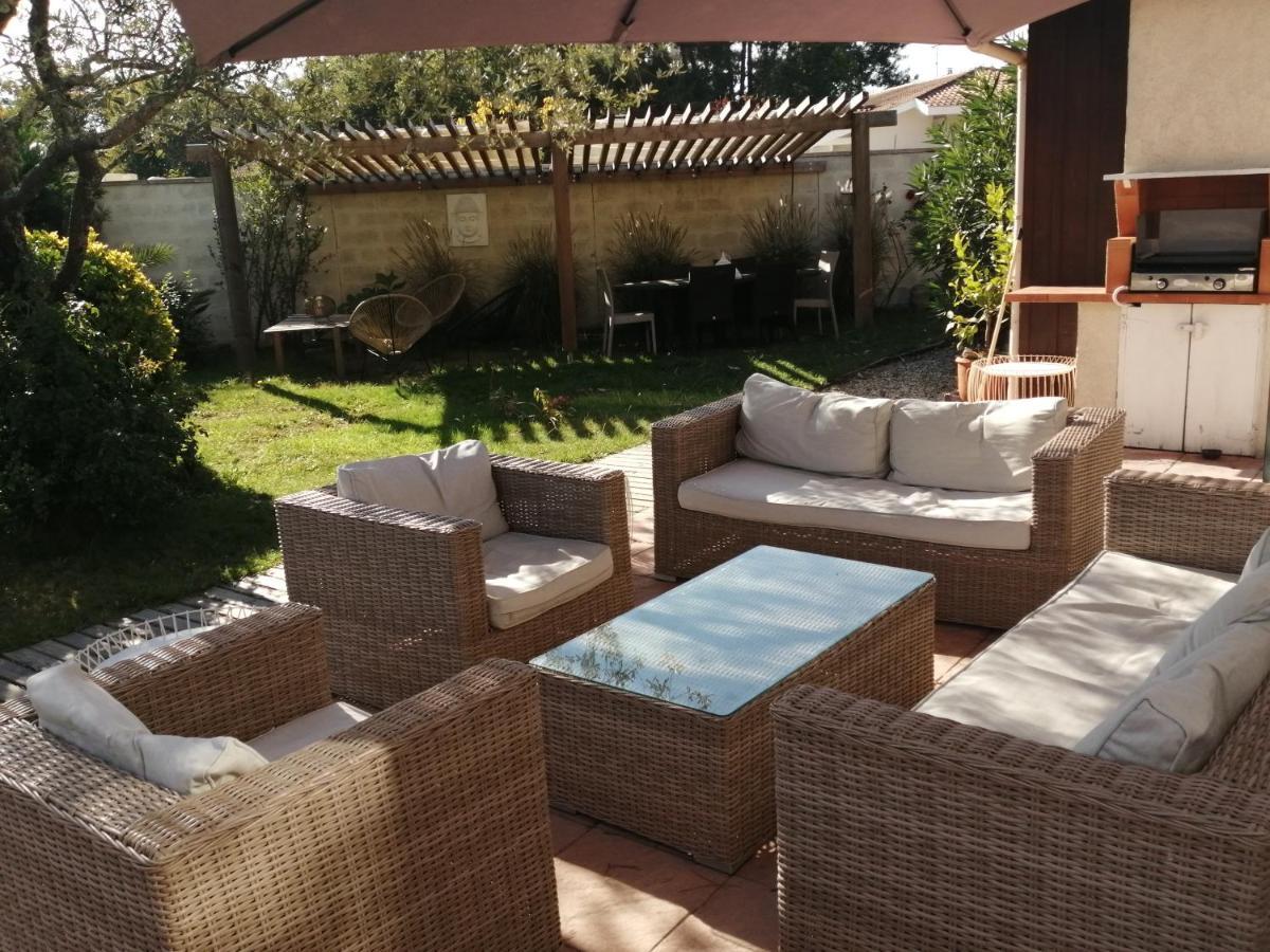 Maison Familiale En Bois Avec Piscine, Proche Du Bassin غوجان-ميستراس المظهر الخارجي الصورة
